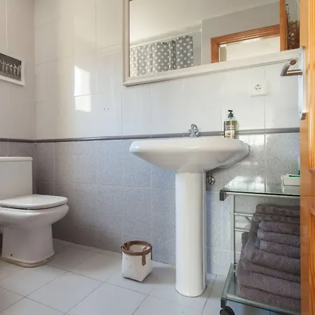 Comfortable Near Alacant Centre 75 Sqm Pool דירה